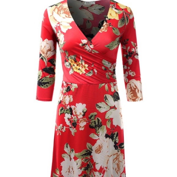 Plus Red Flower Dress - Picture 2 of 4